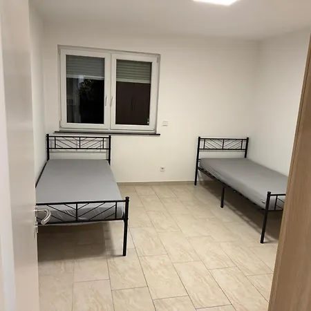 3 In ויסבאדן